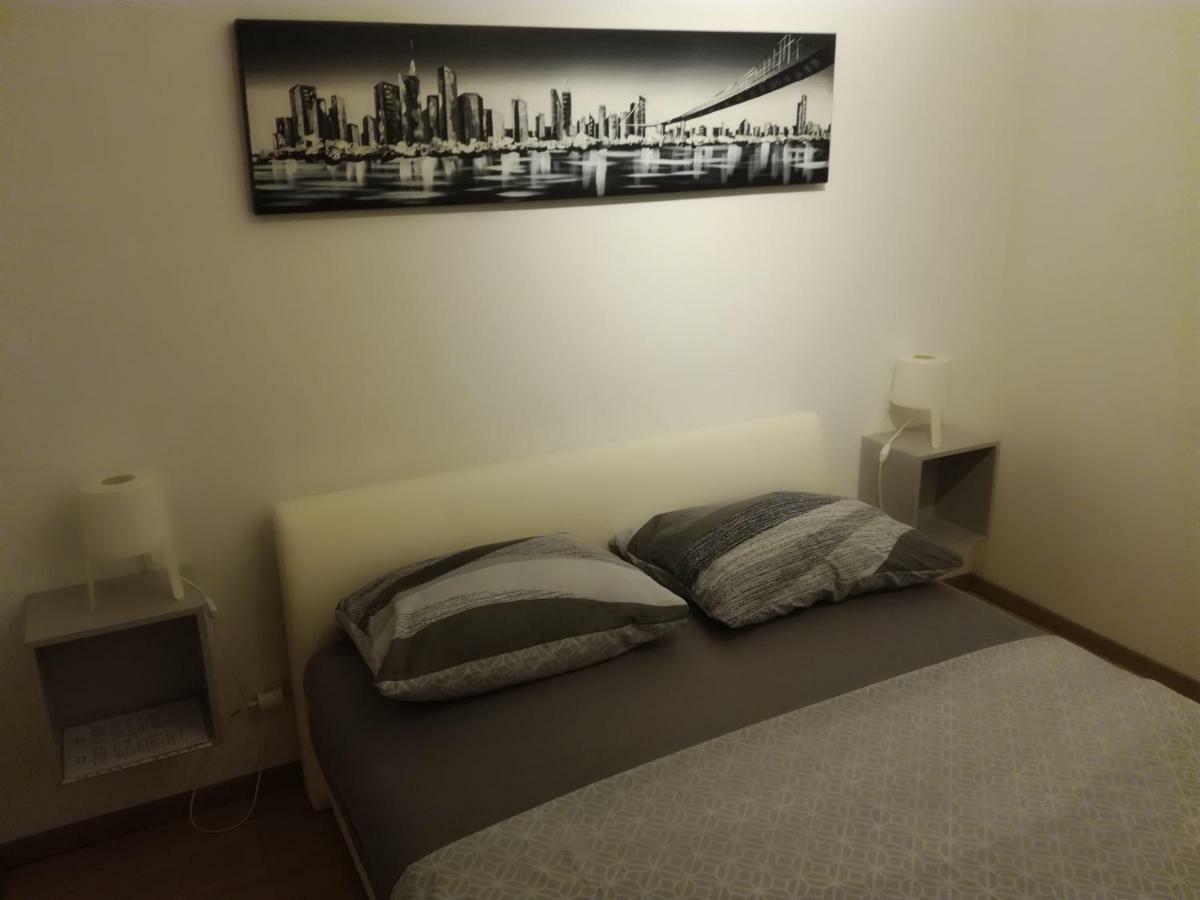 Soba U Centru Hotel Póla Kültér fotó